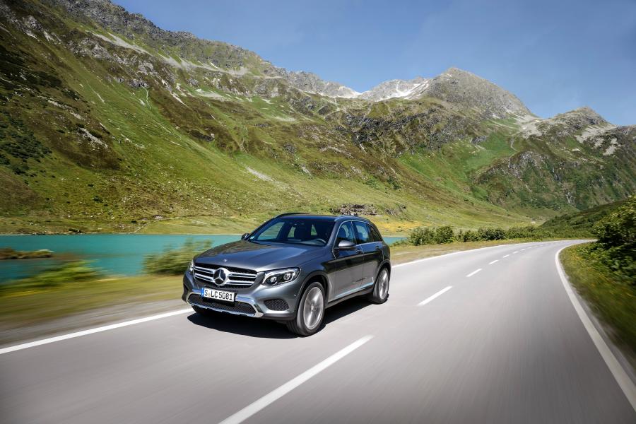  Mercedes-Benz GLC350 e 4Matic 2015 года  (фото 30 из 30)